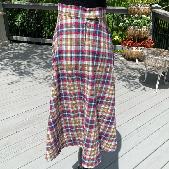 Vintage 60s Highwaisted Metal Zipper Plaid Mod Circle Skirt - Picture 5 of 6